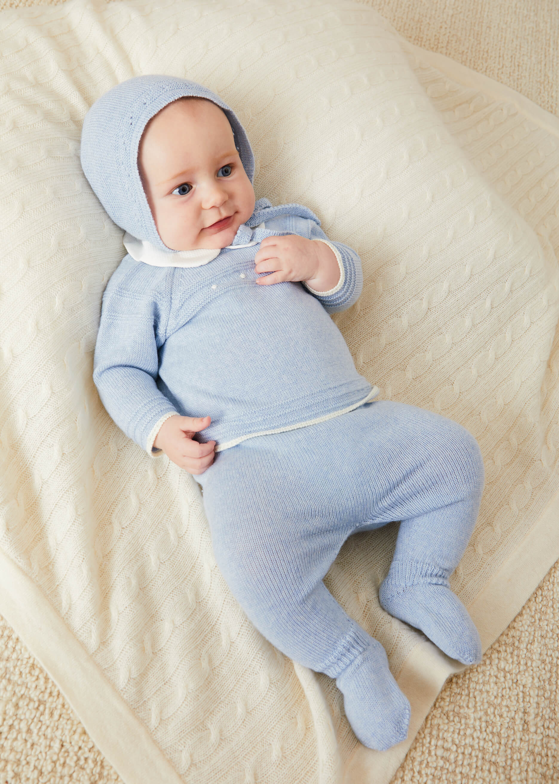 NEWBORN FOCUS